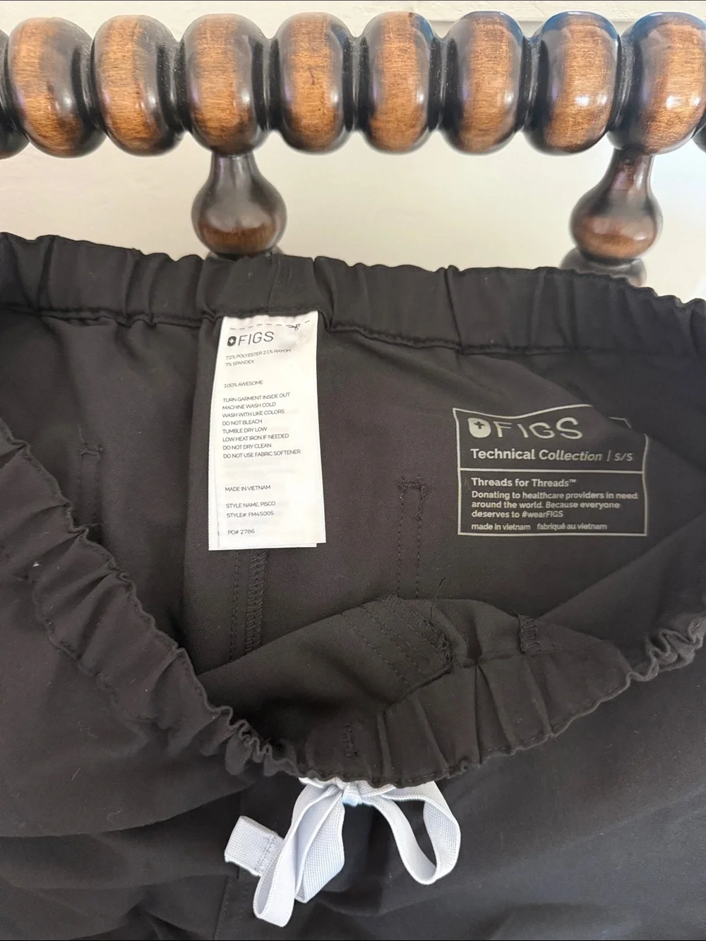 Men’s figs scrub bottoms s/s Brand new